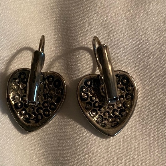 Heart Earrings - Picture 6 of 13